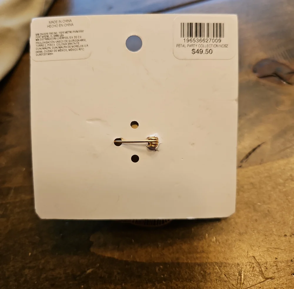 NWT Chico's Filagree Floral Brooch